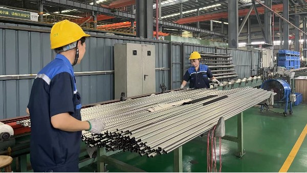 新能源電池行業(yè)不銹鋼管選擇！