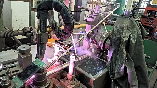 不銹鋼焊管使用過程中如何保養(yǎng)？